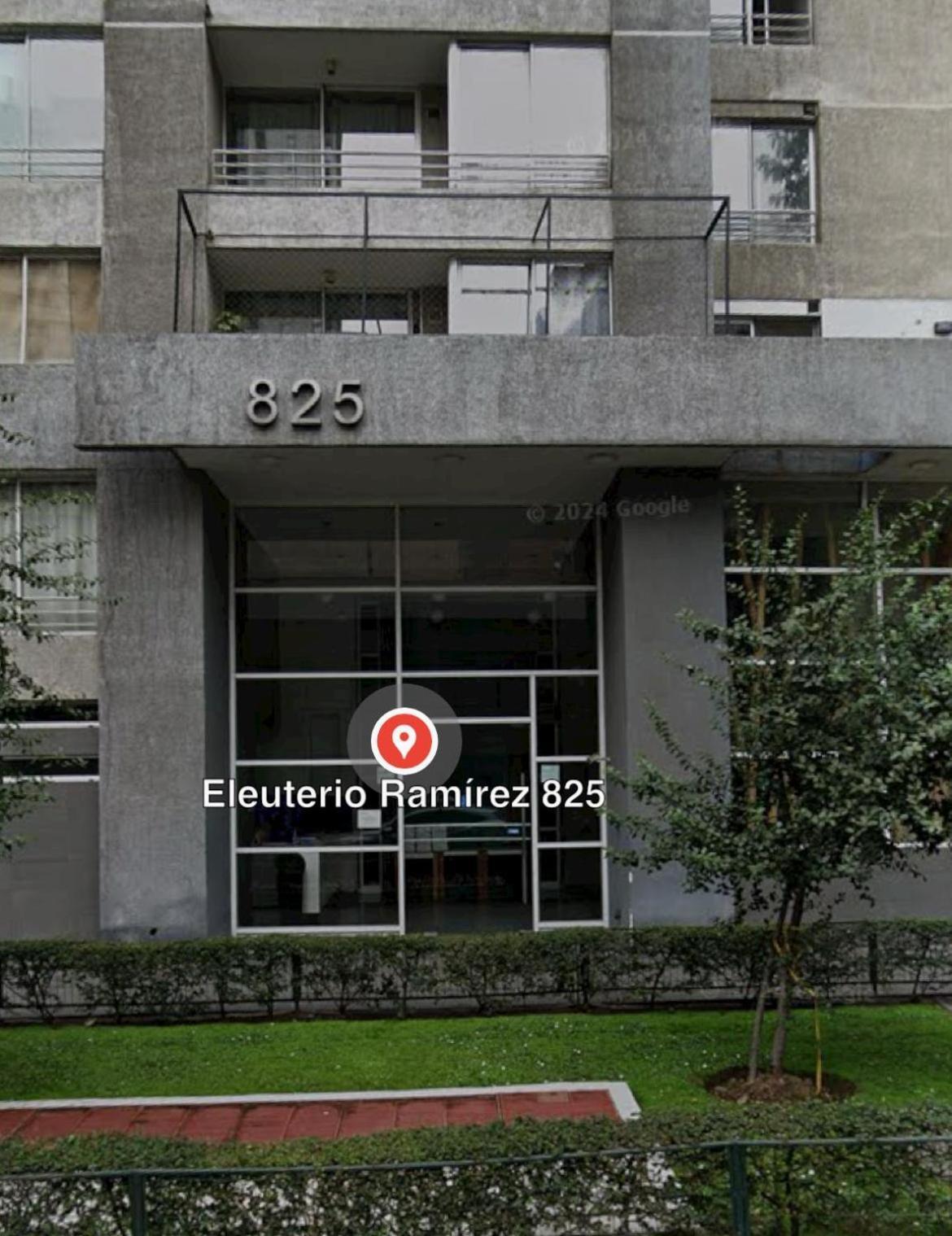 Cerca Movistar Arena Y A Pasos Del Metro Universidad De Chile Con Estacionamiento 圣地亚哥 外观 照片